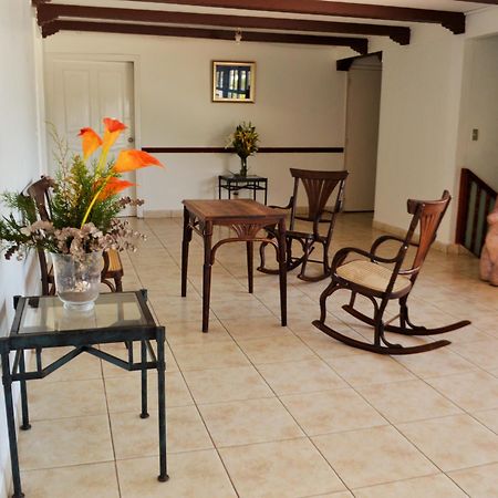 Hotel Casa Real Managua Kültér fotó